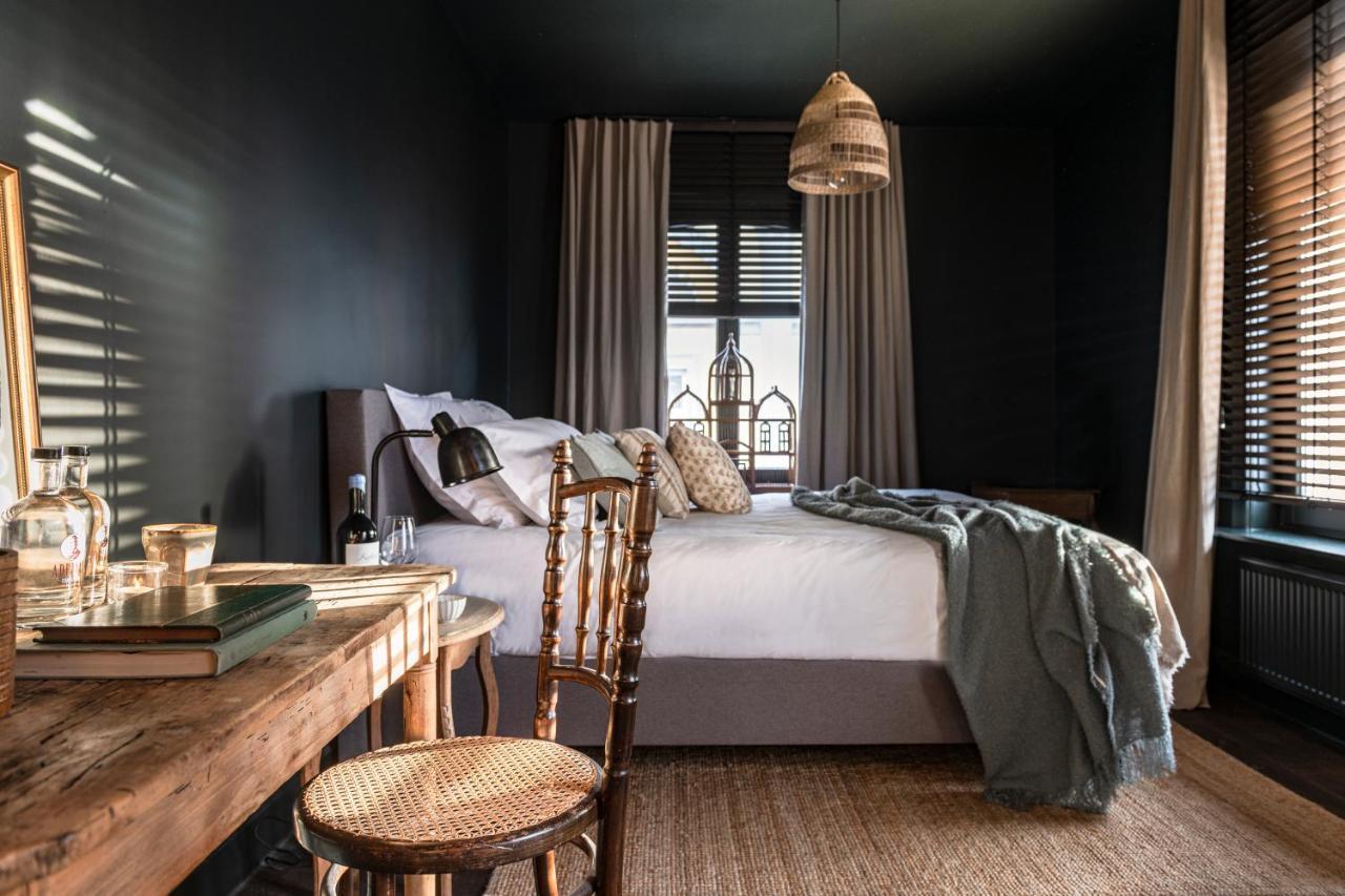 The Bank 1869 - Unique Guestrooms In The Historic Center Of Brugge Dış mekan fotoğraf