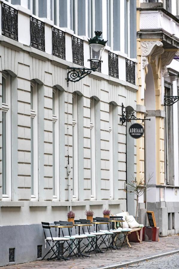 The Bank 1869 - Unique Guestrooms In The Historic Center Of Brugge Dış mekan fotoğraf