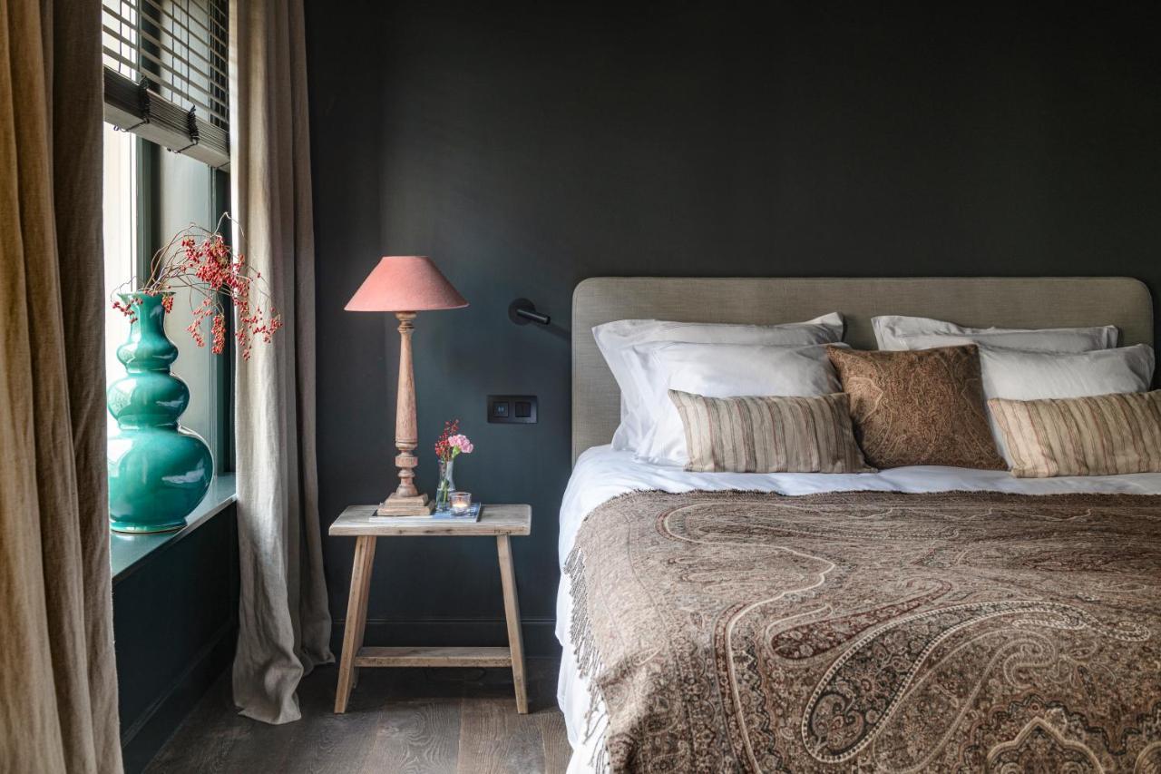 The Bank 1869 - Unique Guestrooms In The Historic Center Of Brugge Dış mekan fotoğraf
