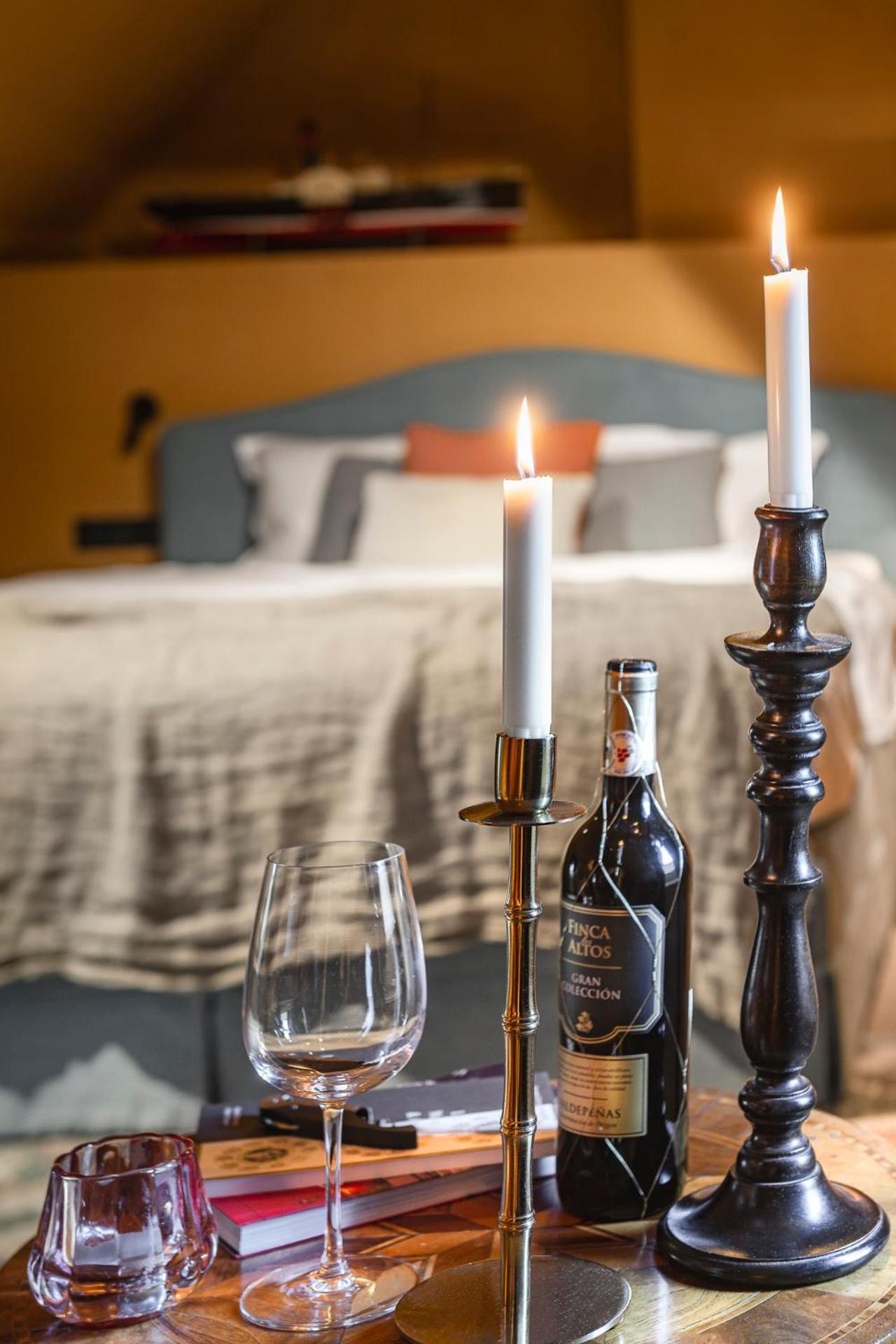 The Bank 1869 - Unique Guestrooms In The Historic Center Of Brugge Dış mekan fotoğraf